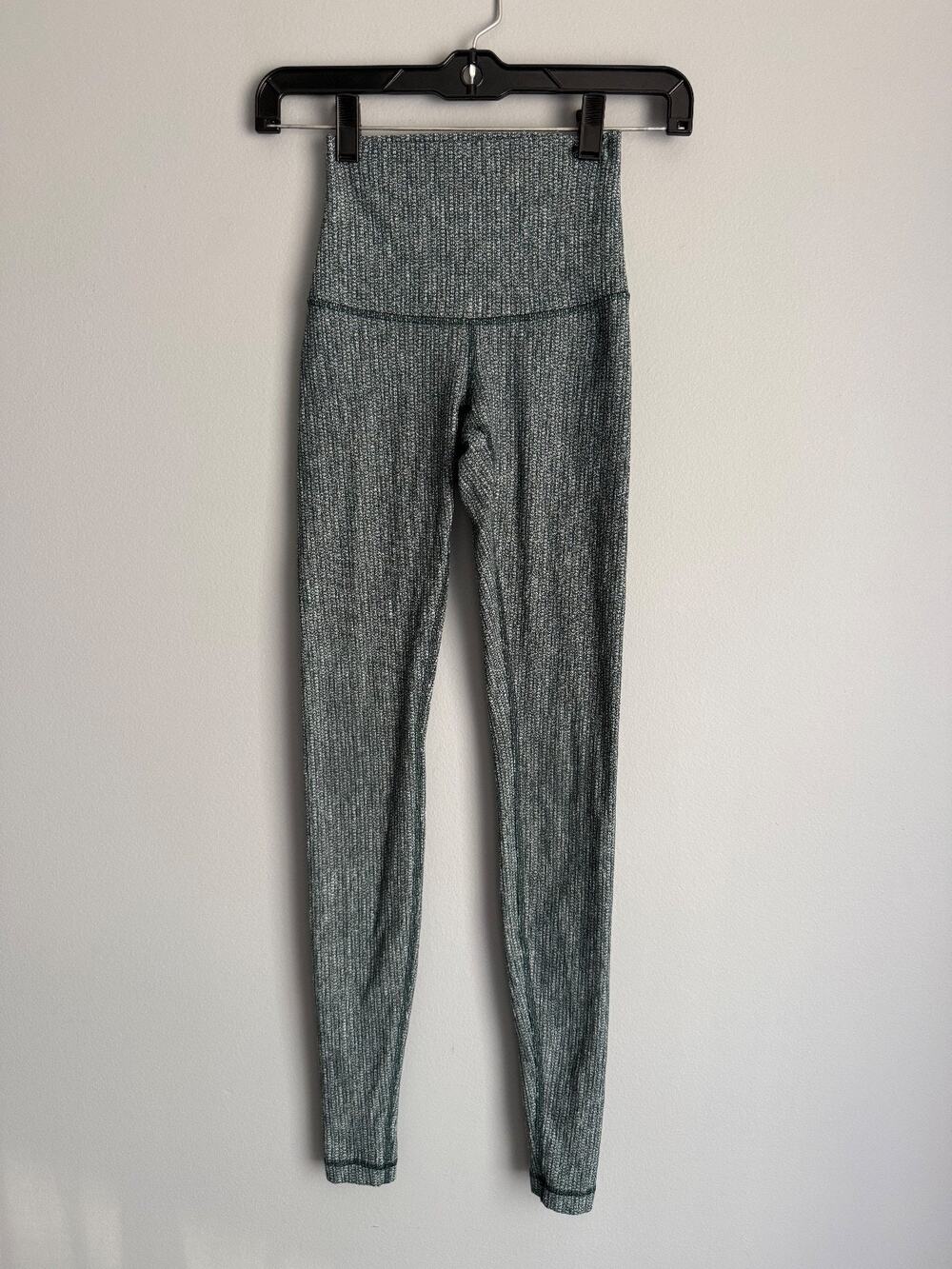 Lululemon Women's XS/S Green Ribbed Space-Dye Leggings High-Rise Sporty Chic